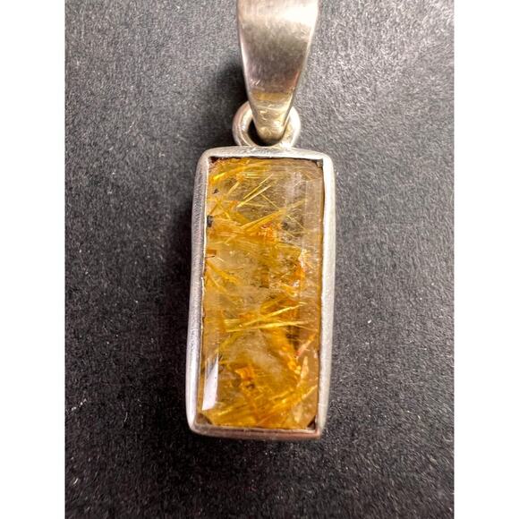 NEW Golden rutile quartz gemstone sterling silver pendant 3 grams - Picture 1 of 11